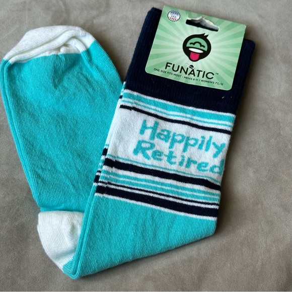 Men's Funatic Crew Socks Happily Retired Not My Problem Anymore One Size - Picture 1 of 5